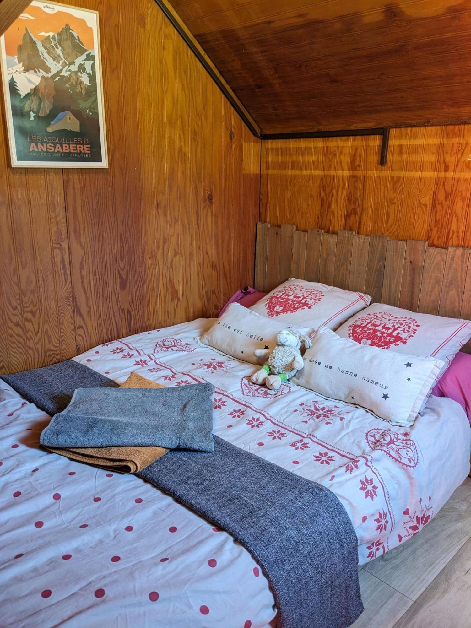 Les Chalets De La Foret D'Issaux Osse-en-Aspe Ngoại thất bức ảnh